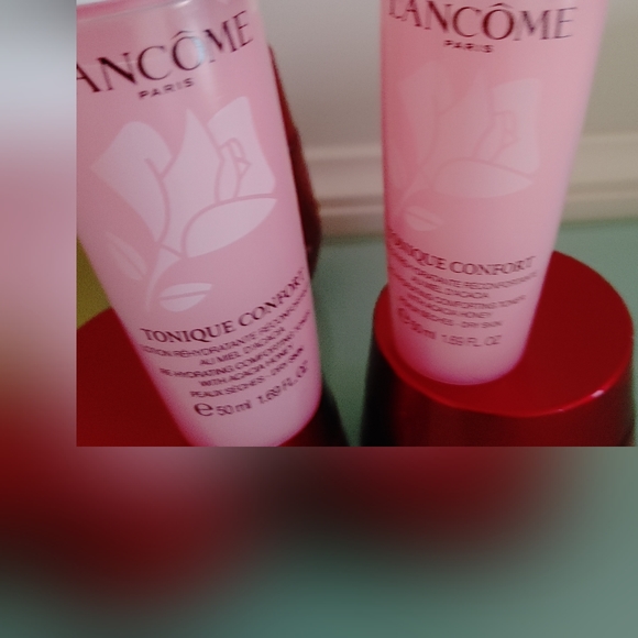 New Lancome tonique comfort. - Picture 2 of 4